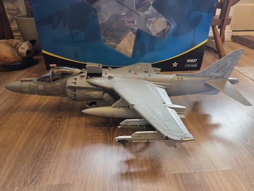 Large scale av 8b - large,