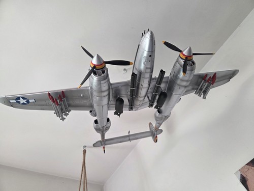 Large scale p 38 - 1/18, p-38