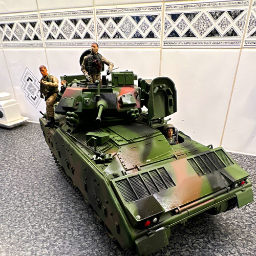 21st century toys bradley - m2,